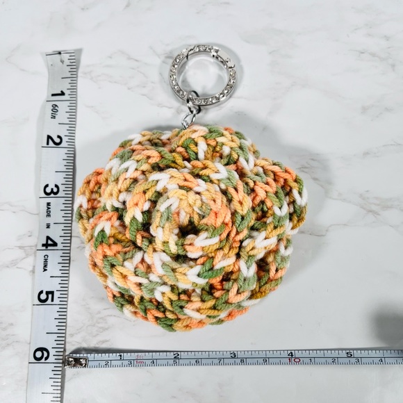 Peach Crochet Flower Bag Charm W/Silver Bling Ring - Picture 4 of 5